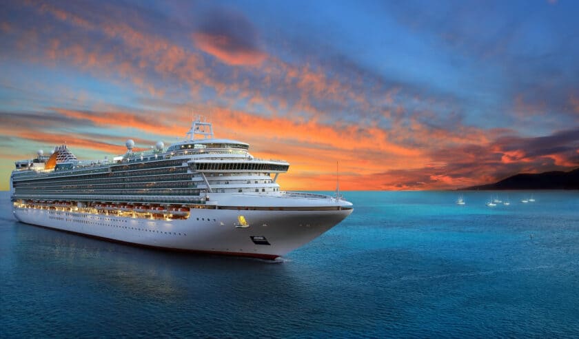 Cruise ship - travel industry insights